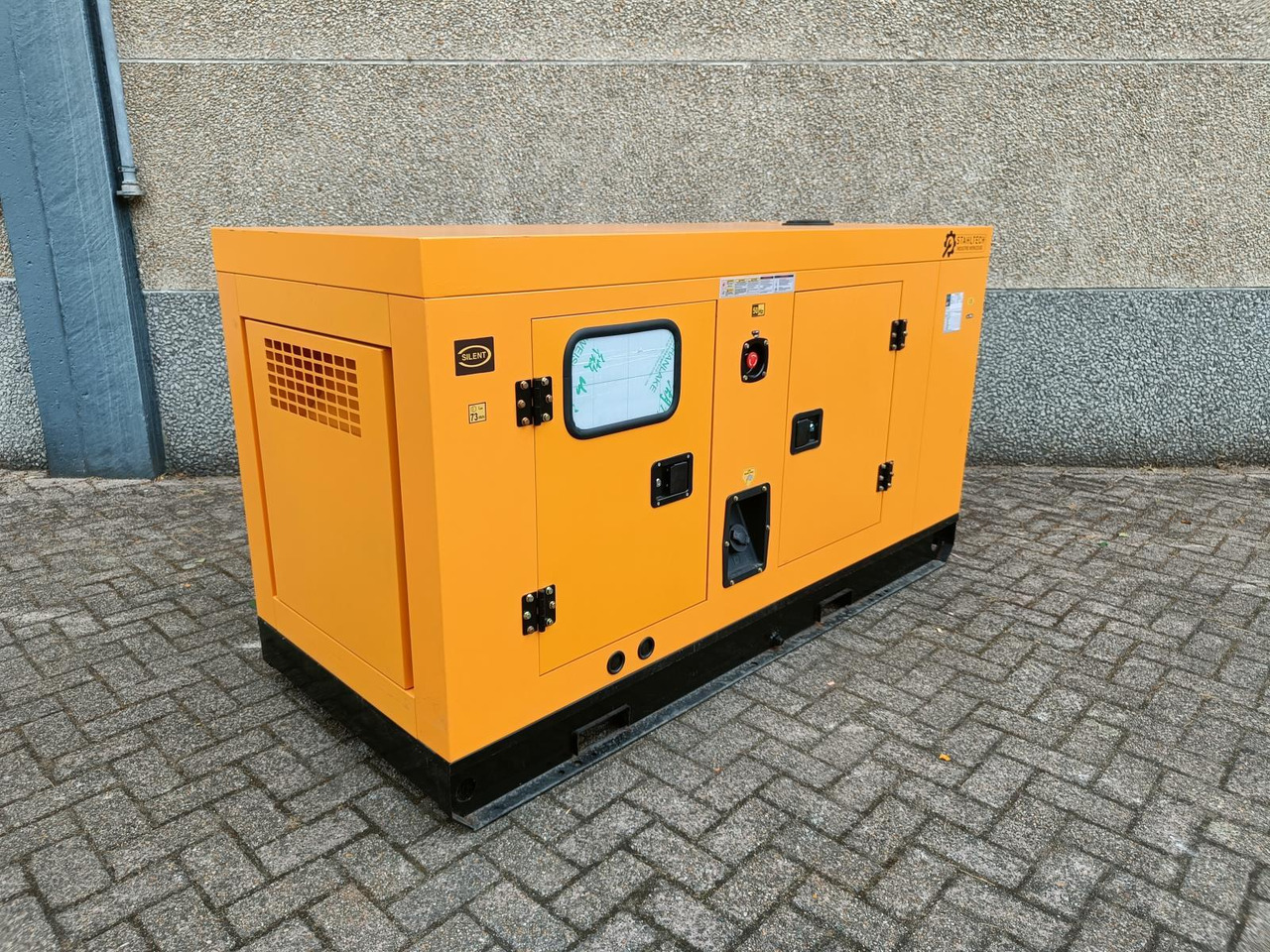 Stahltech 70kVA Diesel Generator Nieuw - Groupe électrogène: photos 1 Stahltech 70kVA Diesel Generator Nieuw - Groupe électrogène: photos 1
