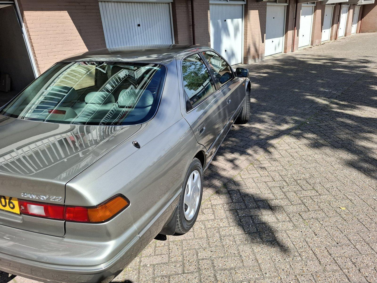 Toyota | Camry | 2.2i GL | 1998 | 122.000 km | TNLB06 | Logisch - Berline: photos 4 Toyota | Camry | 2.2i GL | 1998 | 122.000 km | TNLB06 | Logisch - Berline: photos 4
