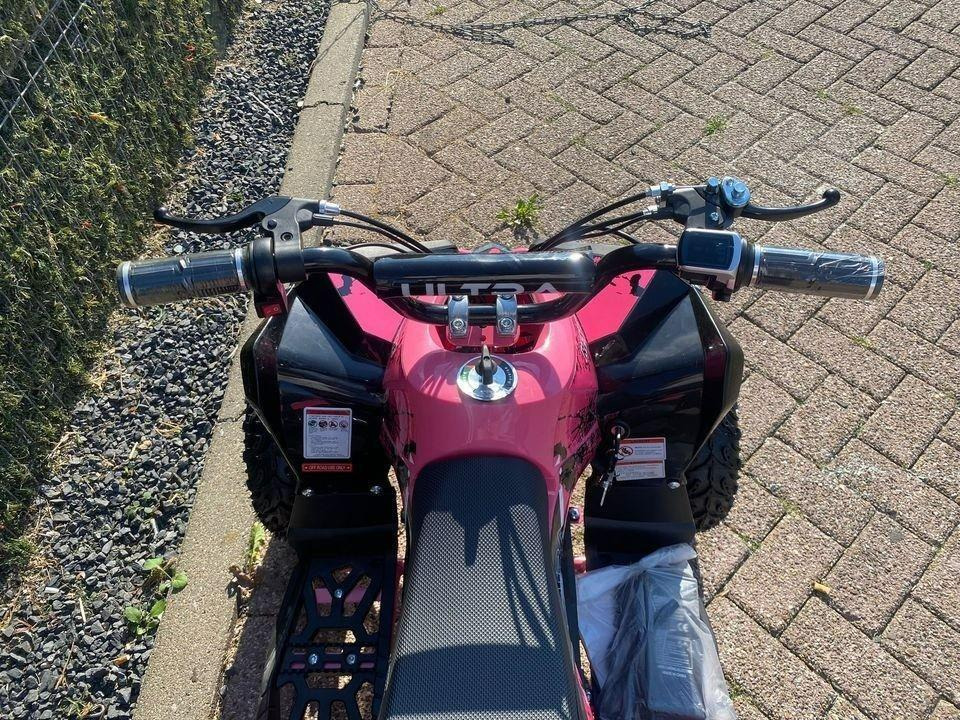 UltraMotocross 1000W Quad roze - Quadricycle: photos 4 UltraMotocross 1000W Quad roze - Quadricycle: photos 4