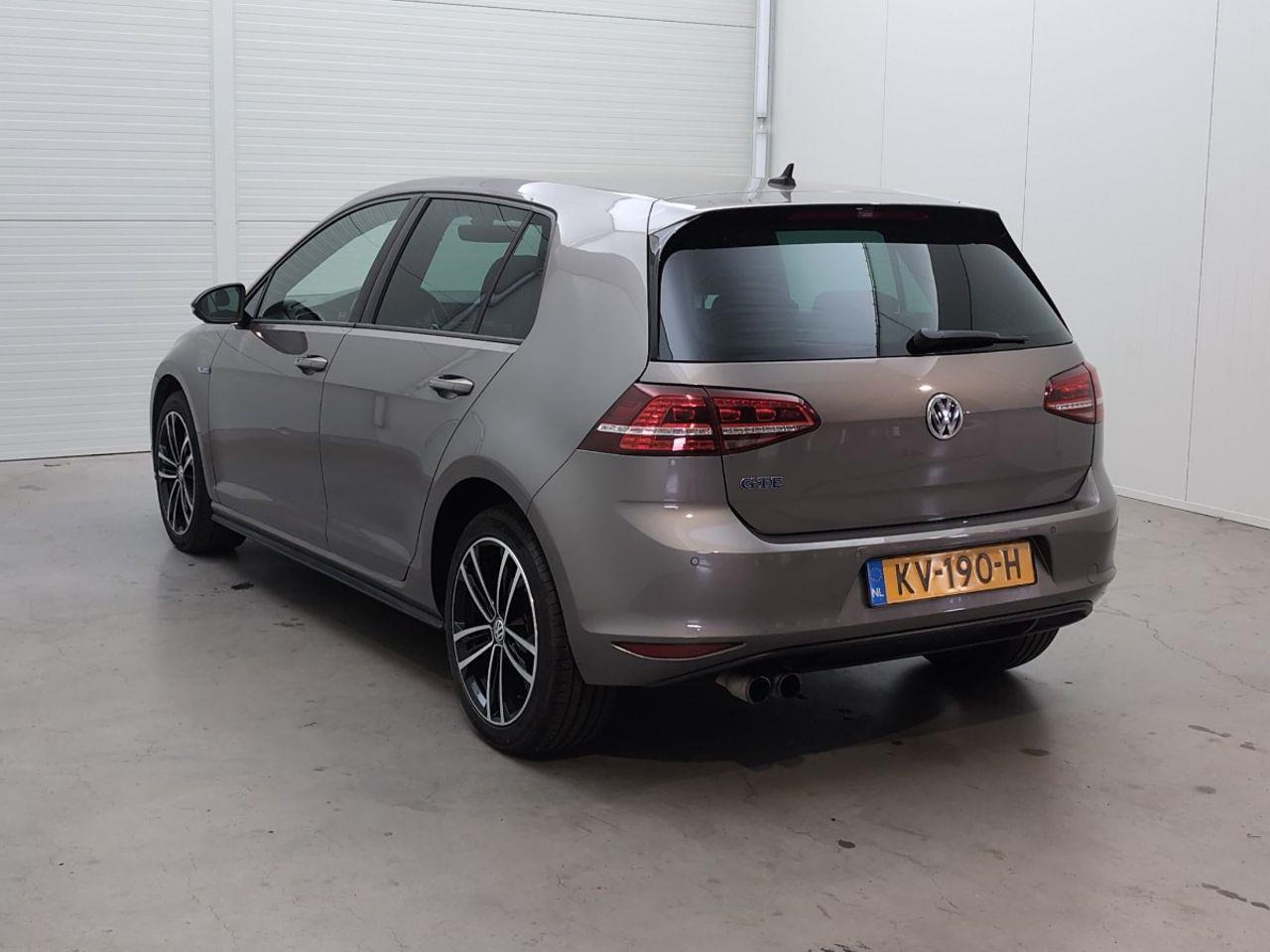 Volkswagen Golf 1.4 TSI GTE Connected Series | 2016 | 263.021 km | KV190H | NAP: Logisch - Voiture à hayon: photos 3 Volkswagen Golf 1.4 TSI GTE Connected Series | 2016 | 263.021 km | KV190H | NAP: Logisch - Voiture à hayon: photos 3