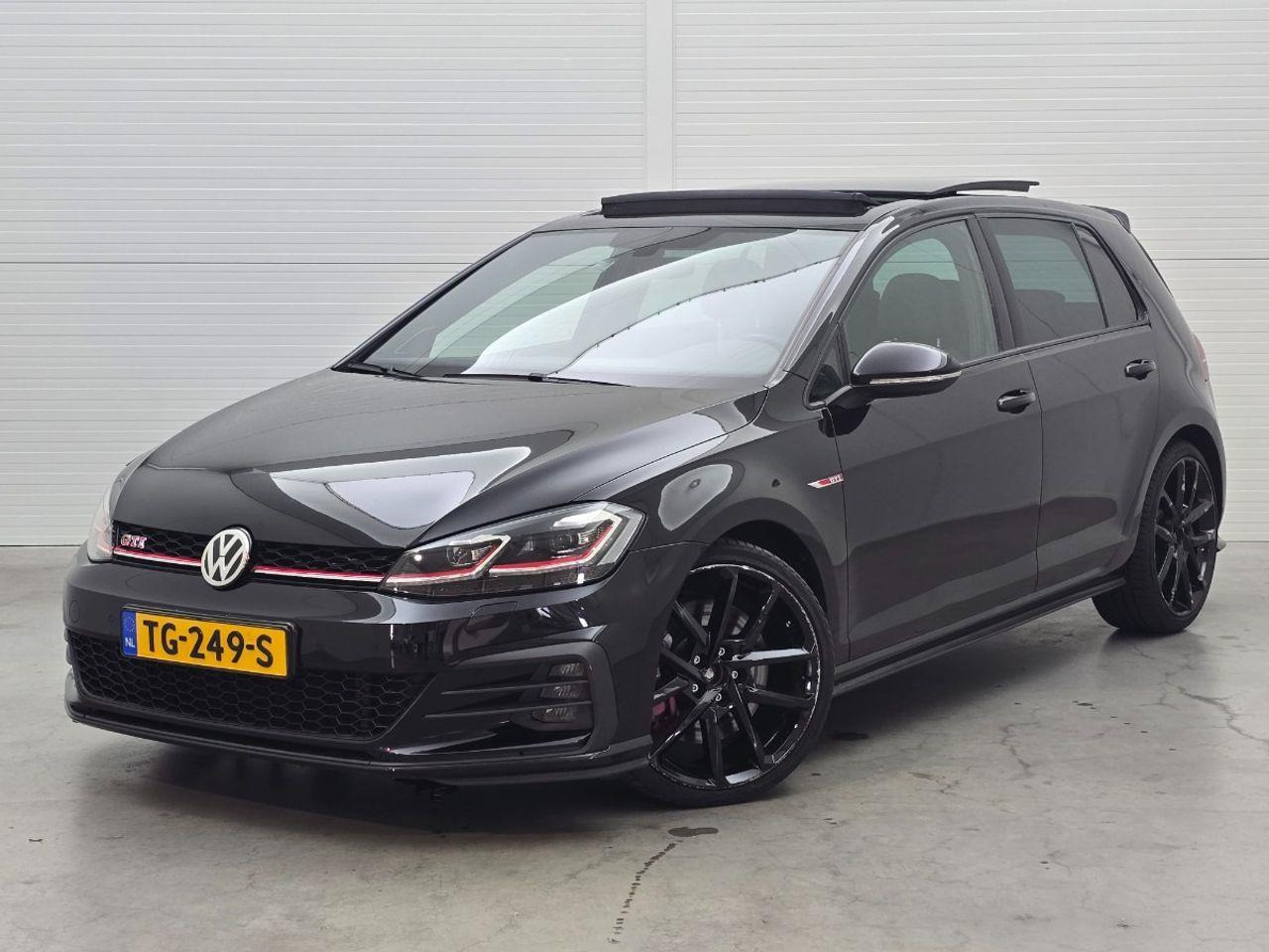 Volkswagen Golf 2.0 TSI GTI Performance Automaat | 2018 | 139.400 km | TG249S | NAP: Logisch - Voiture à hayon: photos 1 Volkswagen Golf 2.0 TSI GTI Performance Automaat | 2018 | 139.400 km | TG249S | NAP: Logisch - Voiture à hayon: photos 1