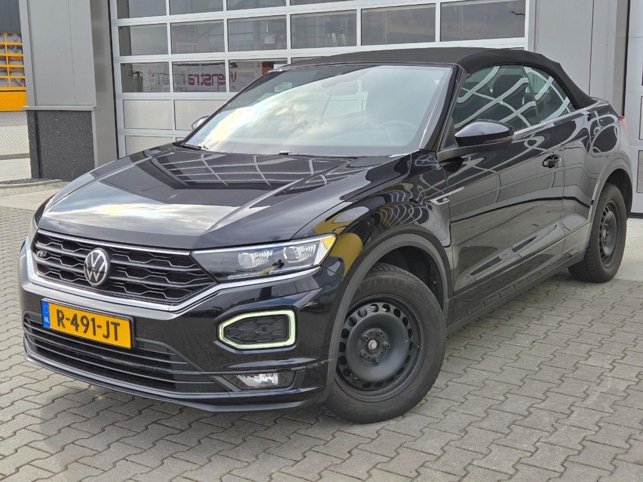 Volkswagen T - Roc Cabrio 1.5 TSI R - Line | 2021 | 65.811 km | R491JT | NAP: Geen oordeel - Voiture: photos 1 Volkswagen T - Roc Cabrio 1.5 TSI R - Line | 2021 | 65.811 km | R491JT | NAP: Geen oordeel - Voiture: photos 1