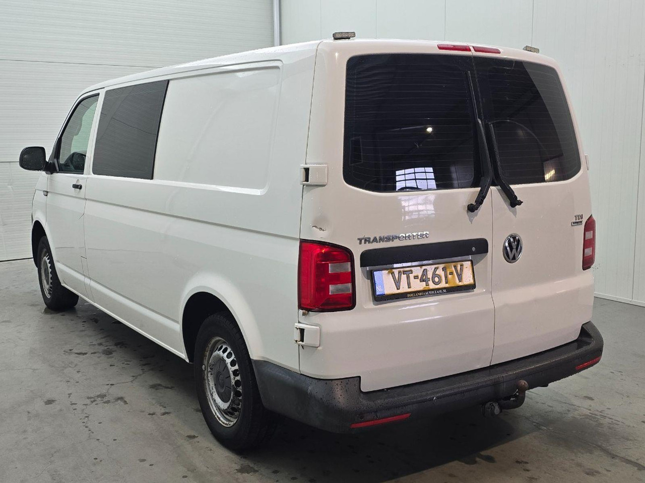 Volkswagen Transporter 2.0 TDI L2H1 DC Comfortline | 2016 | 300.067 km | VT461V | NAP: Logisch - Utilitaire double cabine: photos 3 Volkswagen Transporter 2.0 TDI L2H1 DC Comfortline | 2016 | 300.067 km | VT461V | NAP: Logisch - Utilitaire double cabine: photos 3