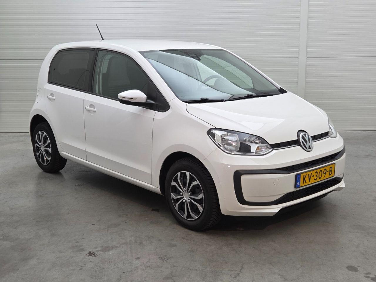 Volkswagen Up! 1.0 BMT move up! | 2017 | 229.167 km | KV309B | NAP: Logisch - Voiture à hayon: photos 2 Volkswagen Up! 1.0 BMT move up! | 2017 | 229.167 km | KV309B | NAP: Logisch - Voiture à hayon: photos 2