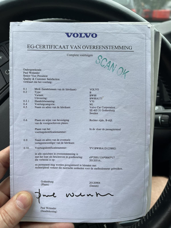 Volvo V70 2.0 D4 Momentum 2012 348.089 km JK-854-N - Voiture: photos 2 Volvo V70 2.0 D4 Momentum 2012 348.089 km JK-854-N - Voiture: photos 2