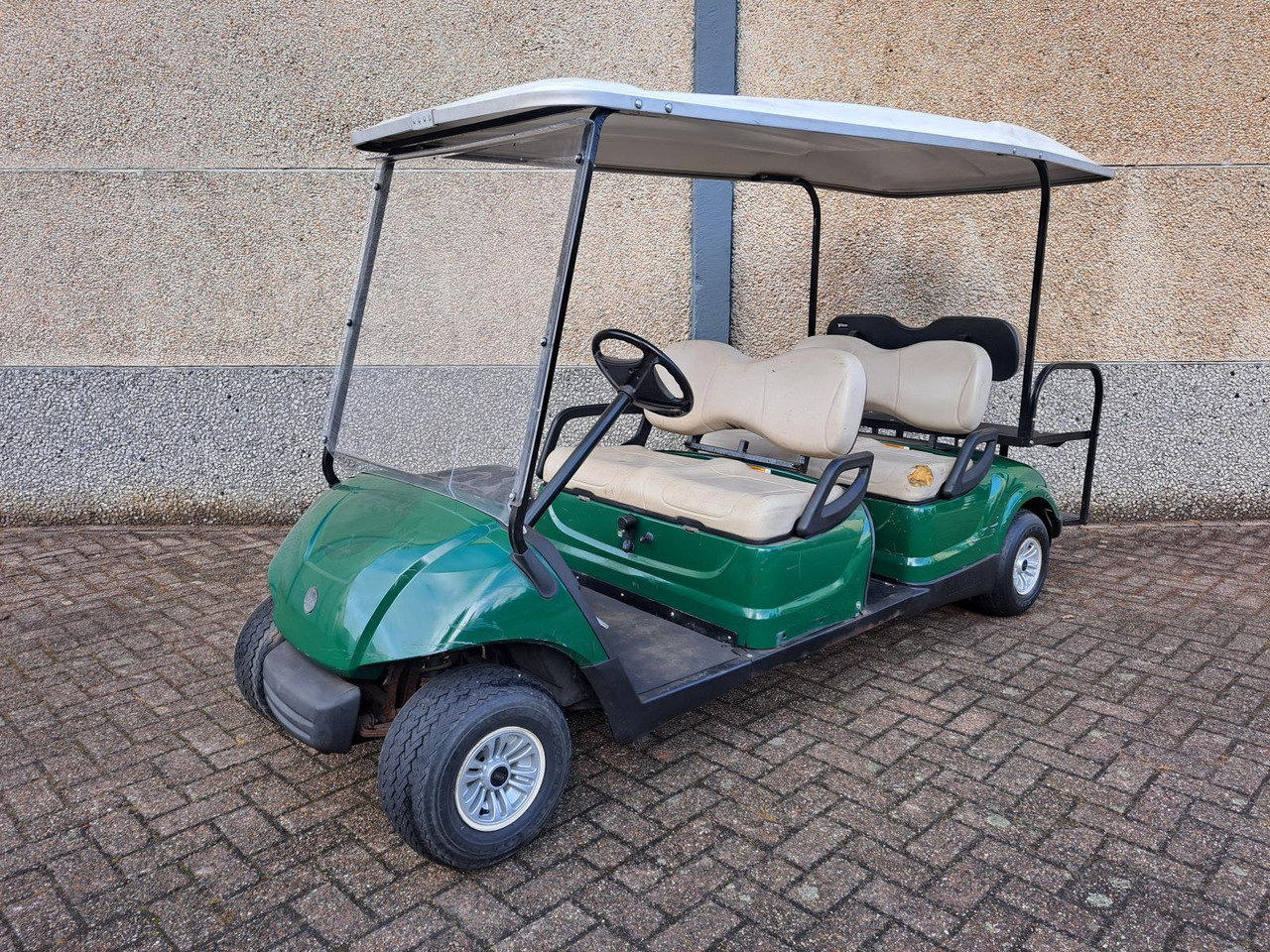 Yamaha G29 Shuttle 6 Golfkar (1) - Voiturette de golf: photos 1 Yamaha G29 Shuttle 6 Golfkar (1) - Voiturette de golf: photos 1