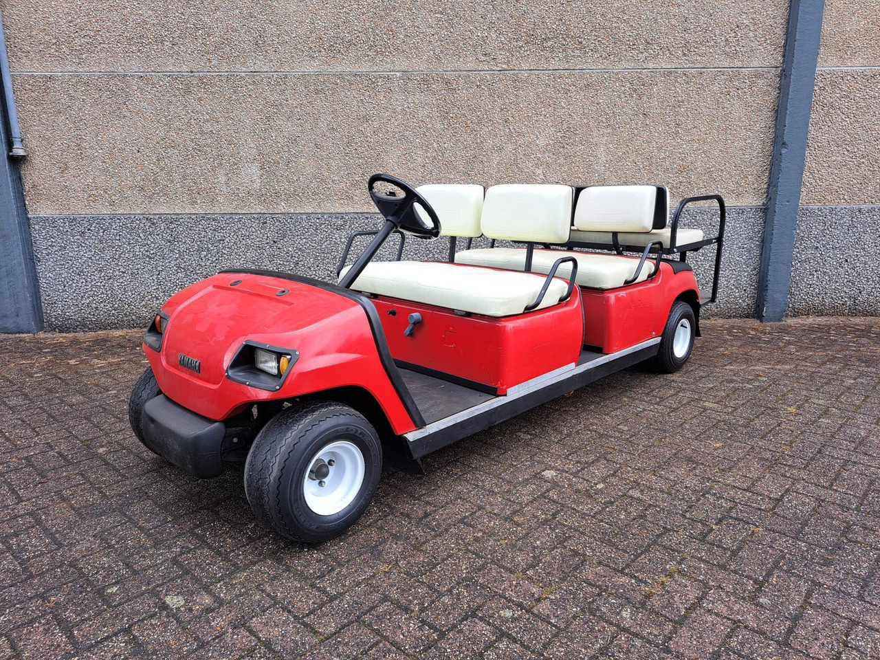 Yamaha shuttle 6 (2) - Voiturette de golf: photos 1 Yamaha shuttle 6 (2) - Voiturette de golf: photos 1