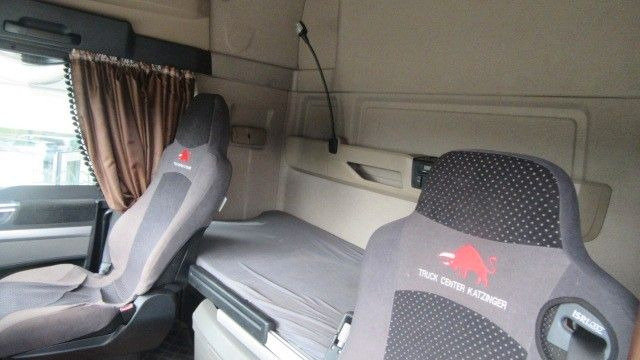 MAN TGX 26.540L inkl. 3 Achs-Anhänger - Camion grumier, Camion grue: photos 4 MAN TGX 26.540L inkl. 3 Achs-Anhänger - Camion grumier, Camion grue: photos 4