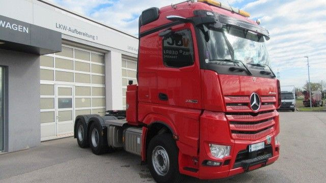 Mercedes-Benz Actros 3358LS 6x4 120 t. LZGG. Retarder - Tracteur routier: photos 3 Mercedes-Benz Actros 3358LS 6x4 120 t. LZGG. Retarder - Tracteur routier: photos 3