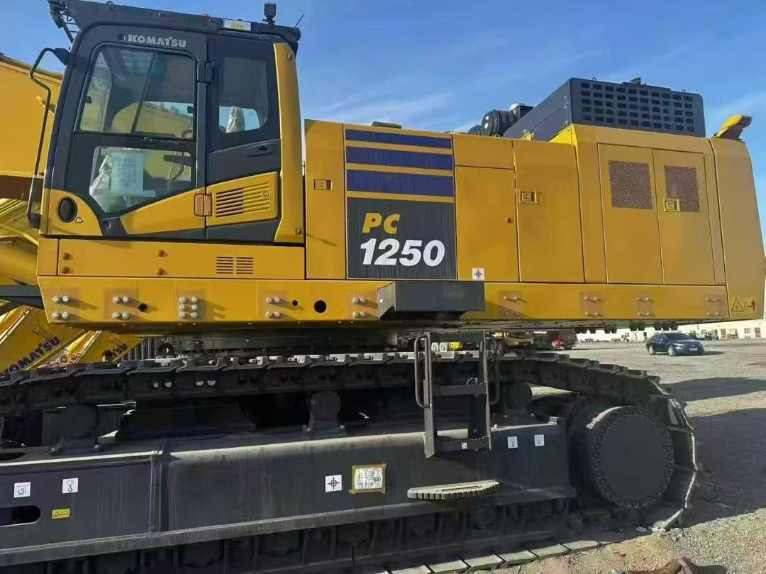 KOMATSU PC1250-11R - Pelle sur chenille: photos 2 KOMATSU PC1250-11R - Pelle sur chenille: photos 2