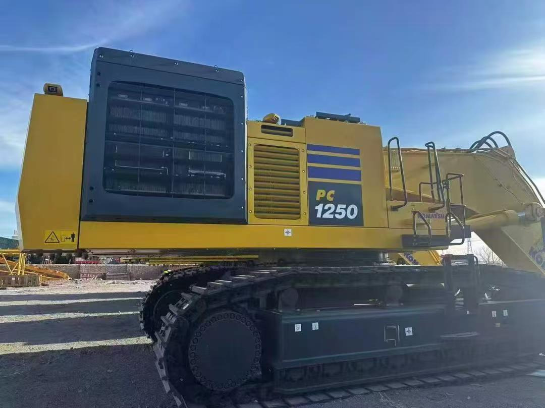 KOMATSU PC1250-11R - Pelle sur chenille: photos 1 KOMATSU PC1250-11R - Pelle sur chenille: photos 1