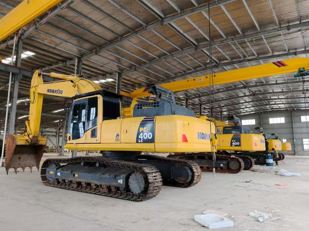 KOMATSU PC400 - Pelle sur chenille: photos 4 KOMATSU PC400 - Pelle sur chenille: photos 4