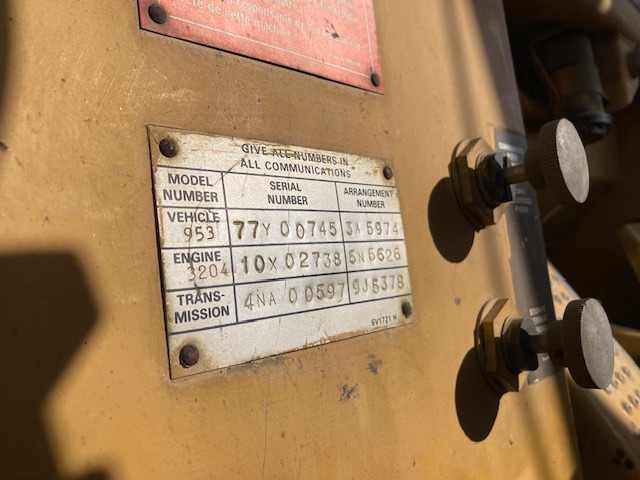 CHARGEUSE SUR CHENILLES CATERPILLAR 953 - Chargeuse sur chenilles: photos 1 CHARGEUSE SUR CHENILLES CATERPILLAR 953 - Chargeuse sur chenilles: photos 1