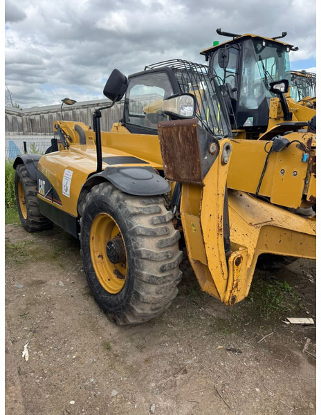 Caterpillar TH360 - Chariot télescopique: photos 2 Caterpillar TH360 - Chariot télescopique: photos 2
