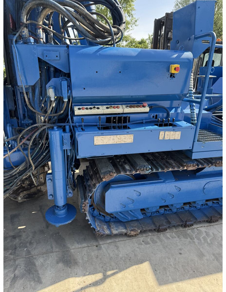 Hütte HBR 204 - 3B - Foreuse: photos 4 Hütte HBR 204 - 3B - Foreuse: photos 4