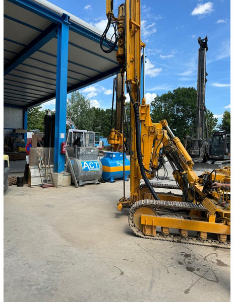 Klemm KR 805 DS - Foreuse: photos 1 Klemm KR 805 DS - Foreuse: photos 1