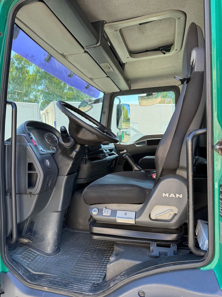 MAN TGL 8.180/Klima/LBW/Tief-Kühlkoffer - Véhicule utilitaire frigorifique: photos 3 MAN TGL 8.180/Klima/LBW/Tief-Kühlkoffer - Véhicule utilitaire frigorifique: photos 3