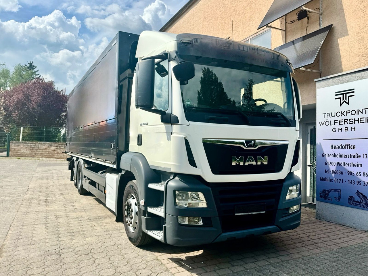 MAN TGS 26.360/Lenk-Lift/Lbw/Kettliner-GT-Aufbau - Camion pour le transport de boissons: photos 1 MAN TGS 26.360/Lenk-Lift/Lbw/Kettliner-GT-Aufbau - Camion pour le transport de boissons: photos 1