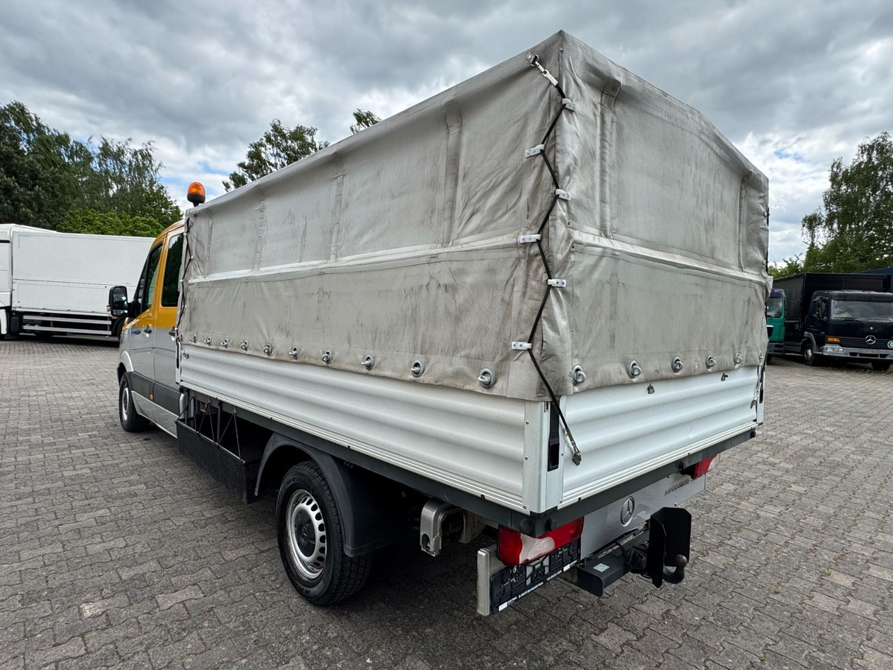 Mercedes-Benz 316 CDI/DK/Ahk/Top-Zustand/Tüv-Neu! - Véhicule utilitaire plateau baché, Utilitaire double cabine: photos 4 Mercedes-Benz 316 CDI/DK/Ahk/Top-Zustand/Tüv-Neu! - Véhicule utilitaire plateau baché, Utilitaire double cabine: photos 4