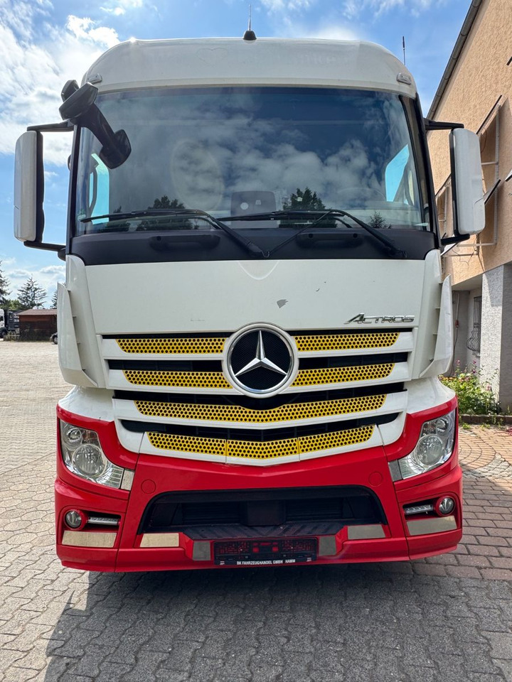 Mercedes-Benz Actros 2545/2xLBW/Klima/Kamera/kpl.Zug - Camion pour le transport de boissons: photos 2 Mercedes-Benz Actros 2545/2xLBW/Klima/Kamera/kpl.Zug - Camion pour le transport de boissons: photos 2