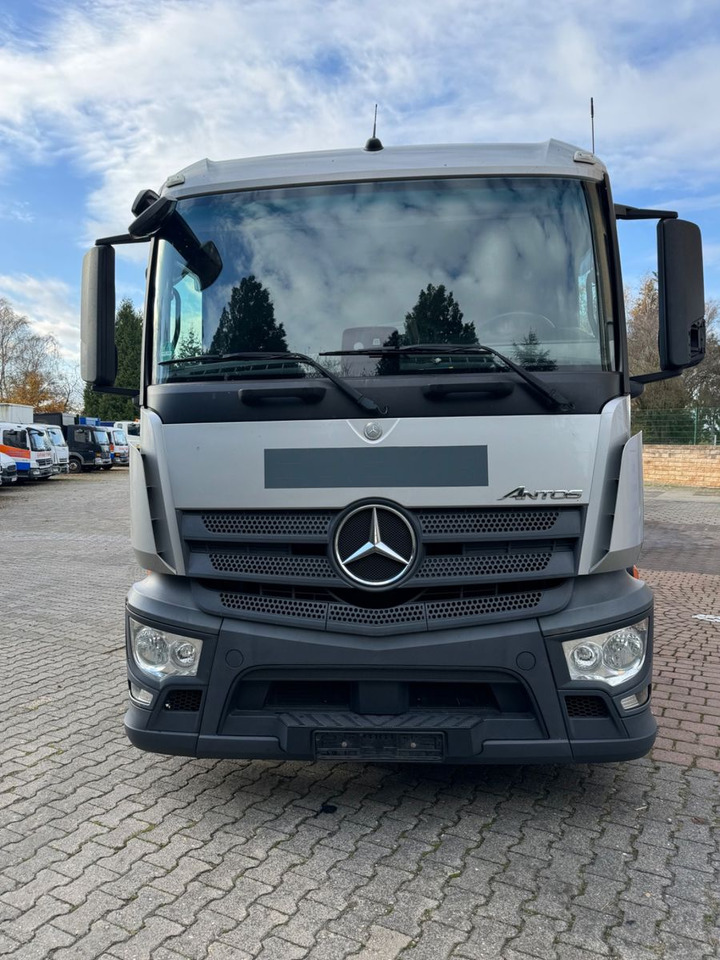 Mercedes-Benz Antos 2540/Durchladbar/2xLBW/Frigoblock - Camion frigorifique: photos 4 Mercedes-Benz Antos 2540/Durchladbar/2xLBW/Frigoblock - Camion frigorifique: photos 4