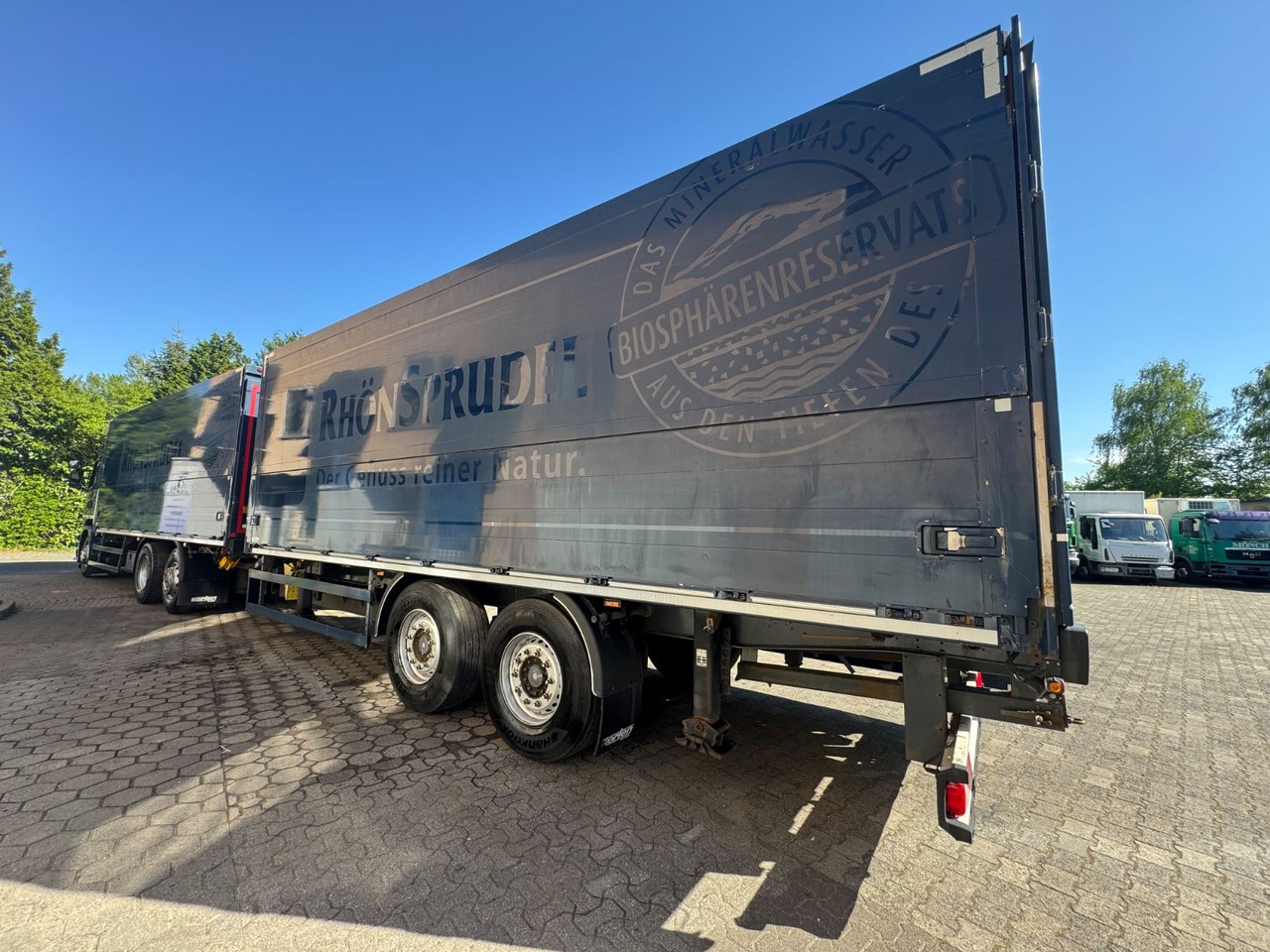 Scania R450 Lift-Achse/Mitnahmestp./Kupplungsp/2instock - Camion pour le transport de boissons: photos 4 Scania R450 Lift-Achse/Mitnahmestp./Kupplungsp/2instock - Camion pour le transport de boissons: photos 4