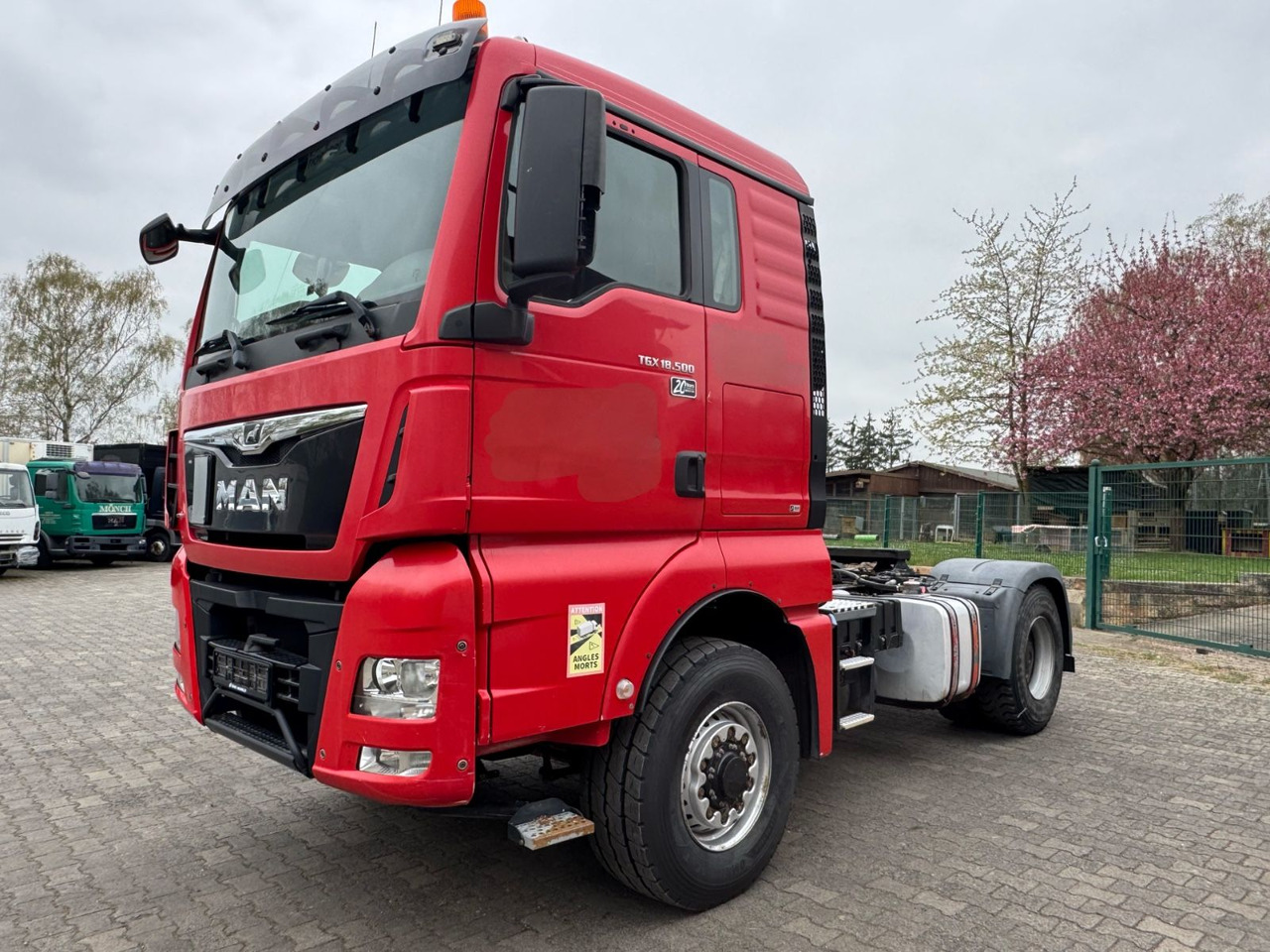 MAN TGX 18.500/Kipphyd./4x4/TÜV-NEU/Top-Zustand! - Tracteur routier: photos 2 MAN TGX 18.500/Kipphyd./4x4/TÜV-NEU/Top-Zustand! - Tracteur routier: photos 2
