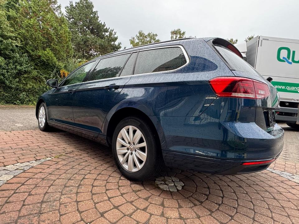 Volkswagen Passat Variant 2.0 TDI - Voiture: photos 4 Volkswagen Passat Variant 2.0 TDI - Voiture: photos 4