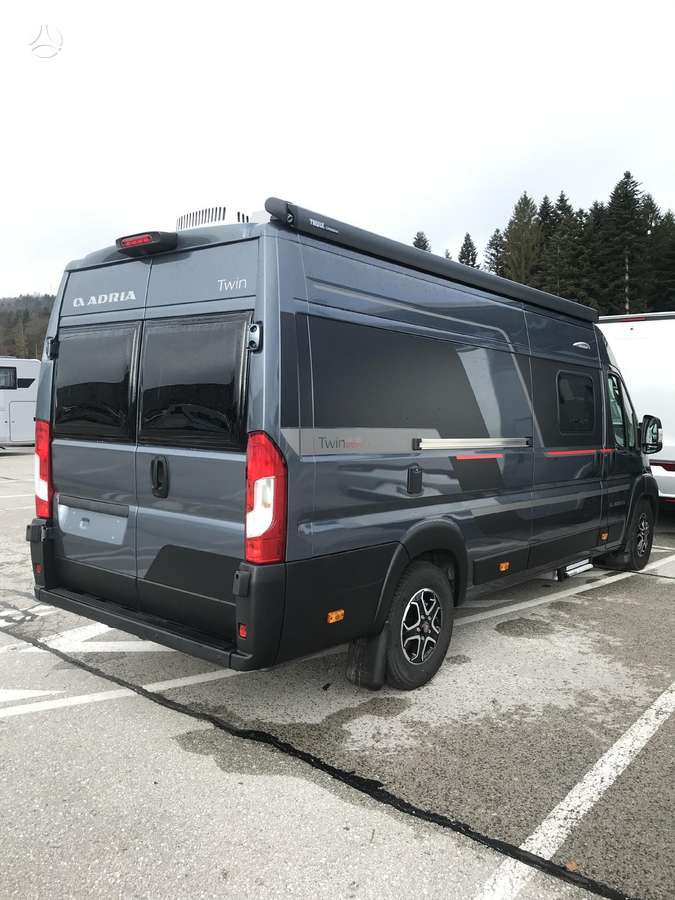 ADRIA Twin Sport 640 SG - Fourgon aménagé: photos 3 ADRIA Twin Sport 640 SG - Fourgon aménagé: photos 3