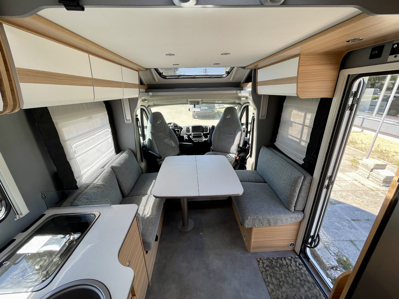 DETHLEFFS T7052 DBL - Camping-car profilé: photos 5 DETHLEFFS T7052 DBL - Camping-car profilé: photos 5