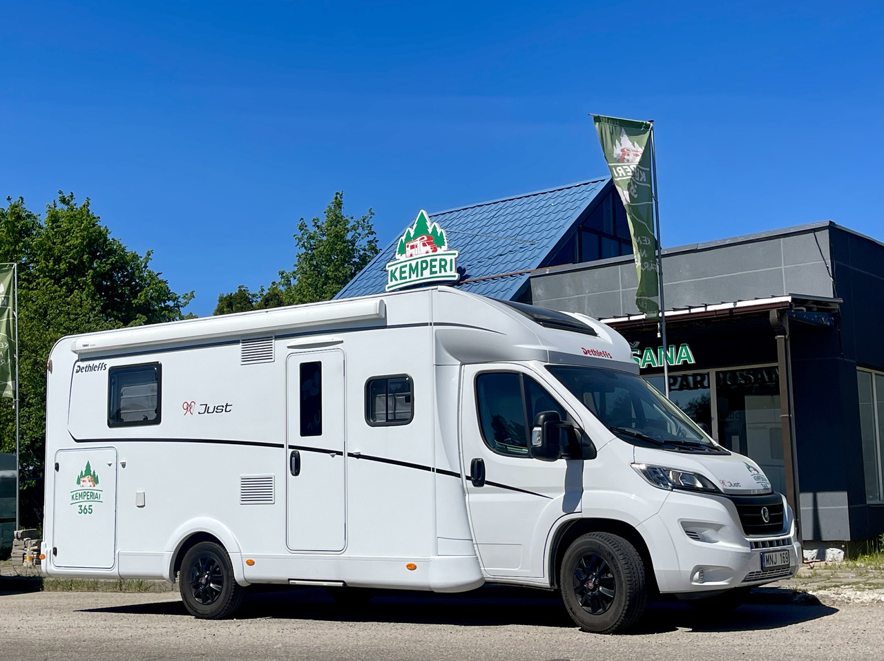DETHLEFFS T7052 DBL - Camping-car profilé: photos 2 DETHLEFFS T7052 DBL - Camping-car profilé: photos 2