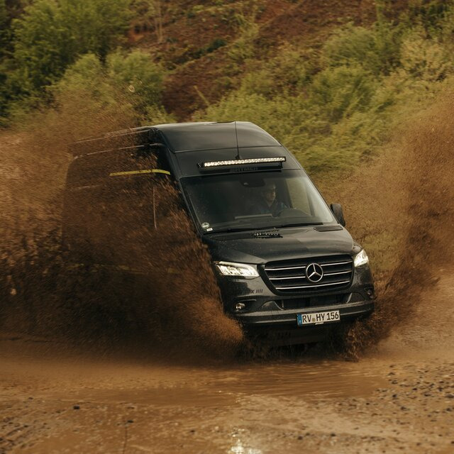 HYMER / ERIBA Grand Canyon Cross Over - Fourgon aménagé: photos 3 HYMER / ERIBA Grand Canyon Cross Over - Fourgon aménagé: photos 3