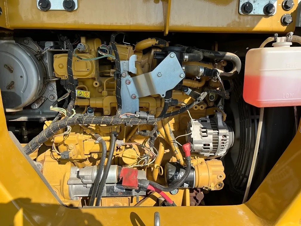 CATERPILLAR 308E2 GR - Pelle sur chenille: photos 3 CATERPILLAR 308E2 GR - Pelle sur chenille: photos 3