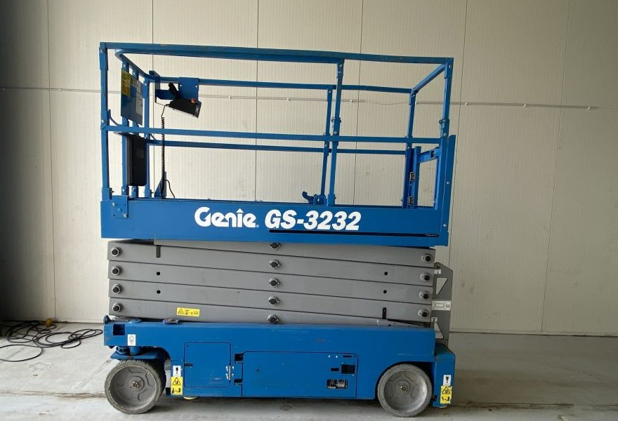 GENIE GS 3232 - Nacelle ciseaux: photos 1 GENIE GS 3232 - Nacelle ciseaux: photos 1