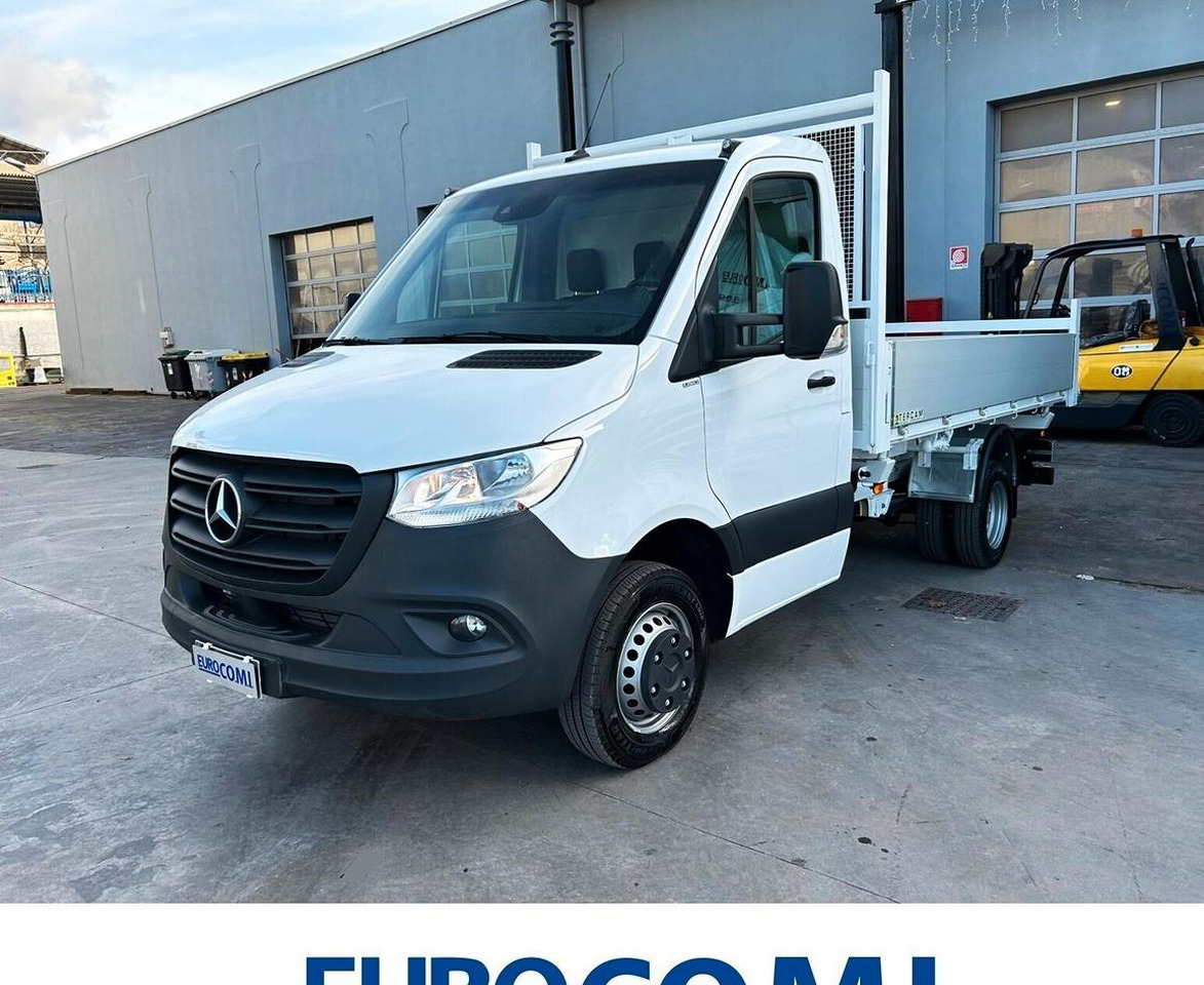 Mercedes 515 T 37/50 PRO Ribaltabile Tril. - Véhicule utilitaire benne: photos 1 Mercedes 515 T 37/50 PRO Ribaltabile Tril. - Véhicule utilitaire benne: photos 1