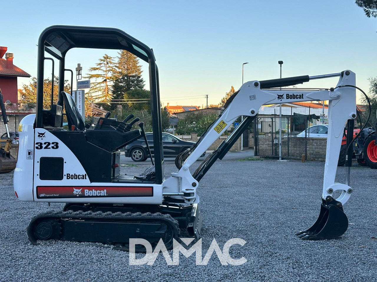 BOBCAT 323 - Mini pelle: photos 2 BOBCAT 323 - Mini pelle: photos 2