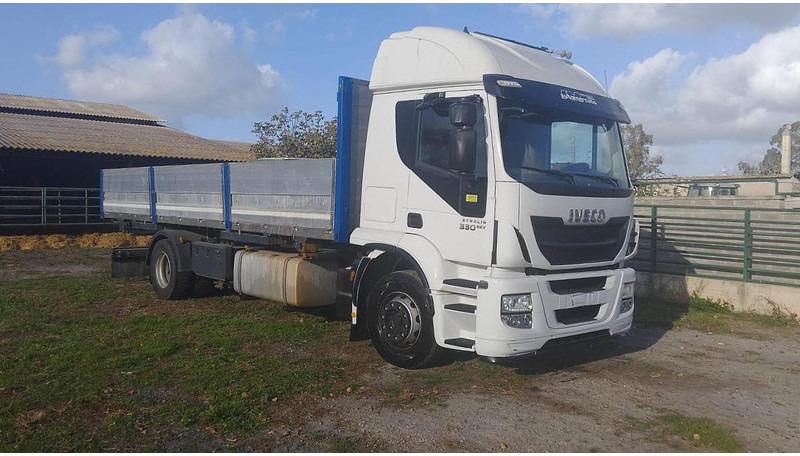 Iveco STRALIS 330 EEV - Semi-remorque plateau: photos 1 Iveco STRALIS 330 EEV - Semi-remorque plateau: photos 1