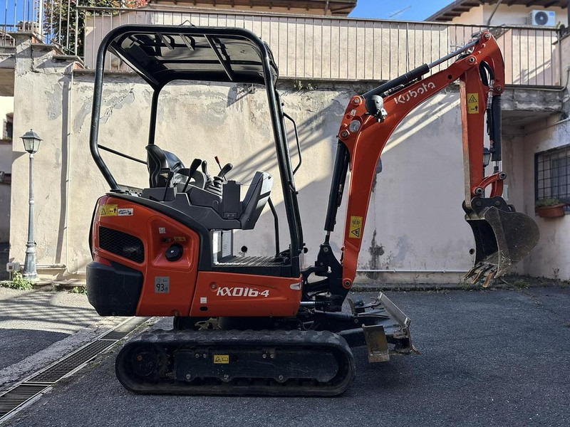Kubota KX016-4 - Mini pelle: photos 2 Kubota KX016-4 - Mini pelle: photos 2