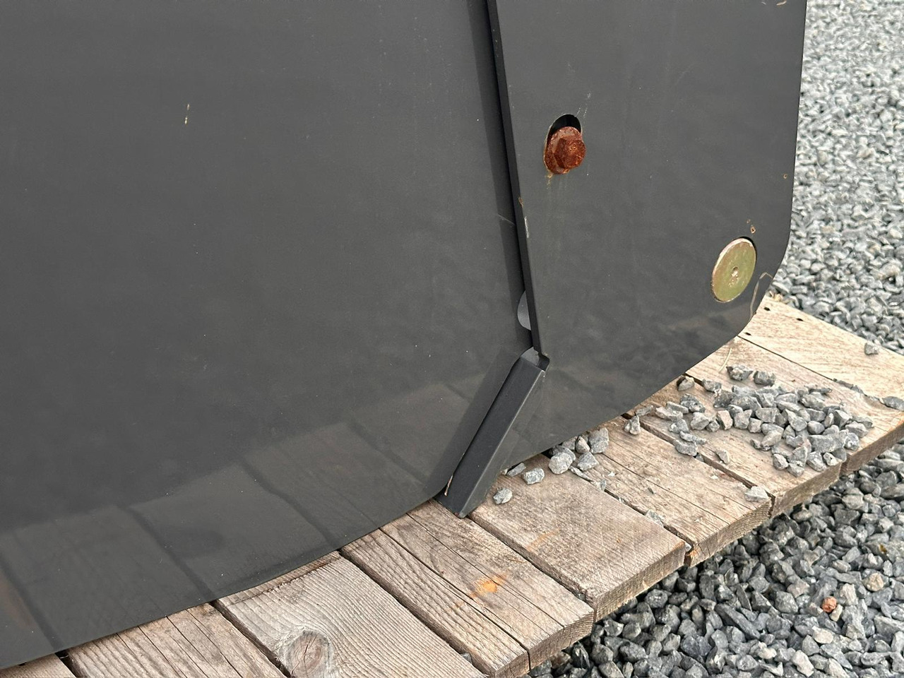 NEW HOLLAND 220 - Godet pour chargeur: photos 5 NEW HOLLAND 220 - Godet pour chargeur: photos 5