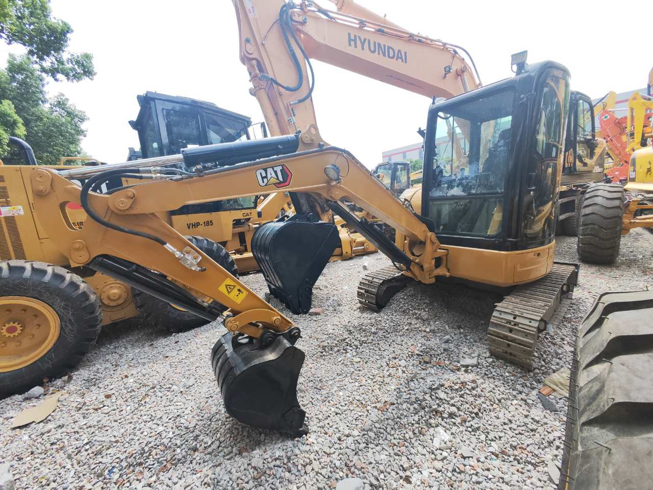 CATERPILLAR 303.5 - Mini pelle: photos 2 CATERPILLAR 303.5 - Mini pelle: photos 2