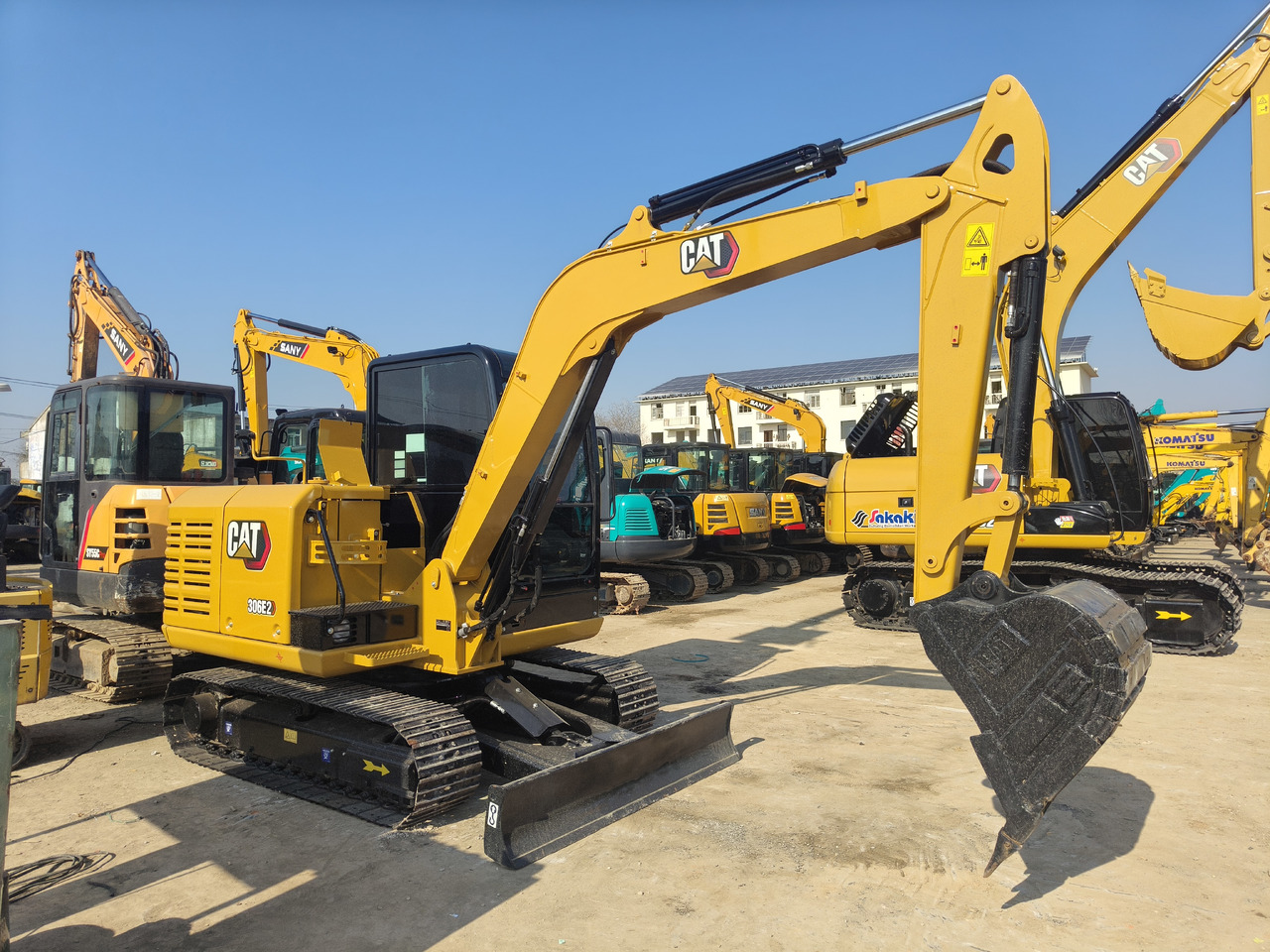 CATERPILLAR 306E2 - Pelle sur chenille: photos 3 CATERPILLAR 306E2 - Pelle sur chenille: photos 3