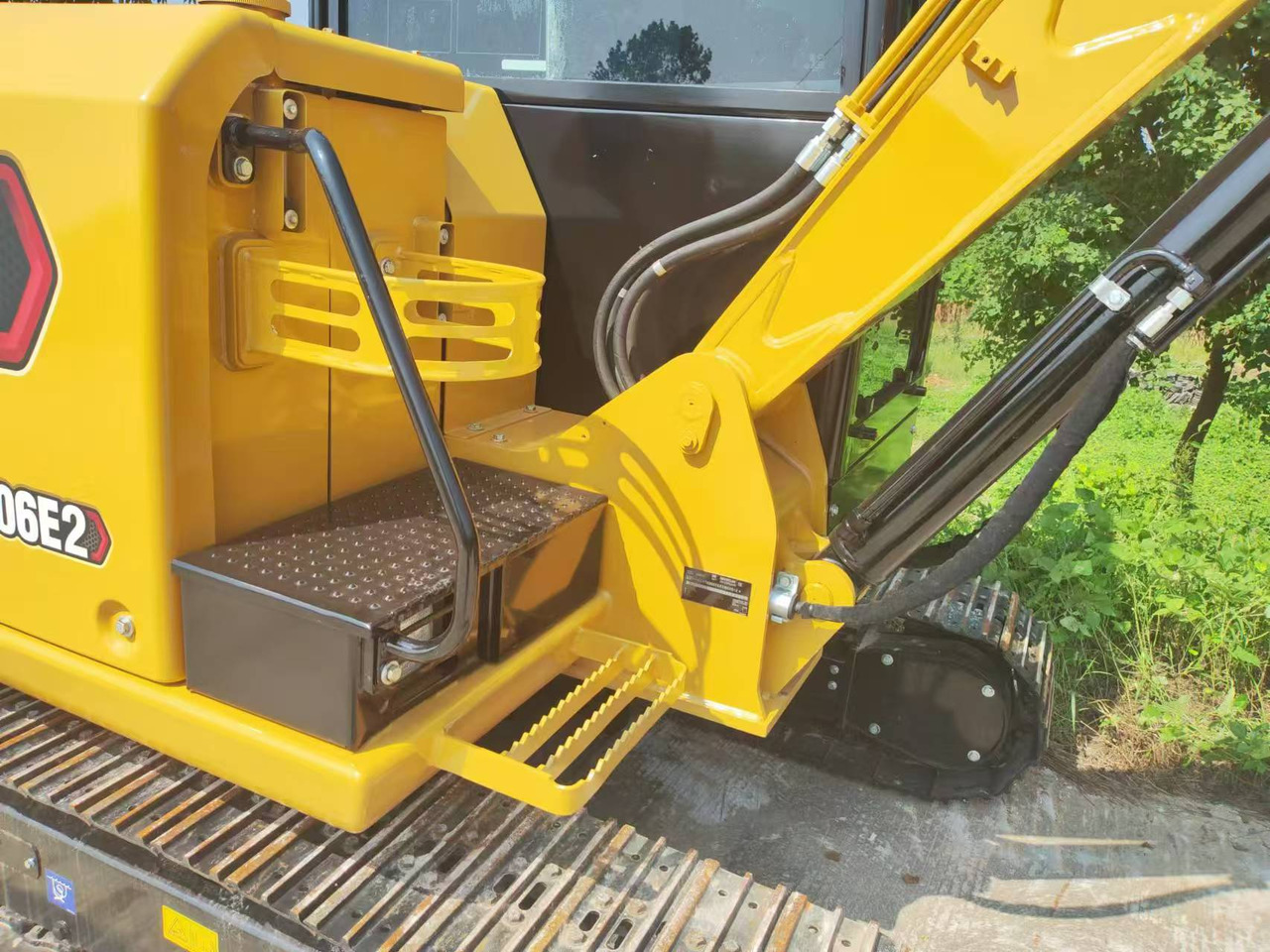 CATERPILLAR 306E2 - Pelle sur chenille: photos 3 CATERPILLAR 306E2 - Pelle sur chenille: photos 3