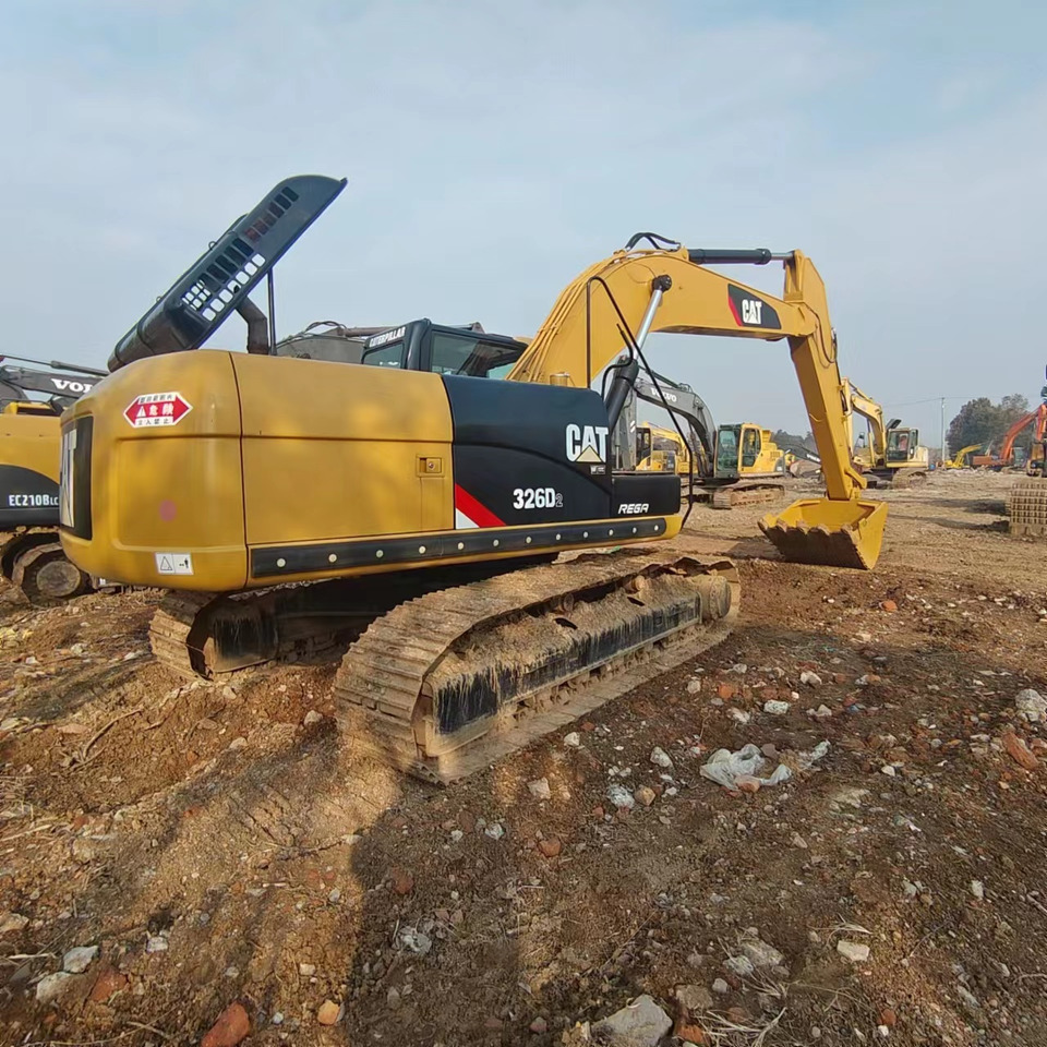 CATERPILLAR 326D - Pelle sur chenille: photos 2 CATERPILLAR 326D - Pelle sur chenille: photos 2