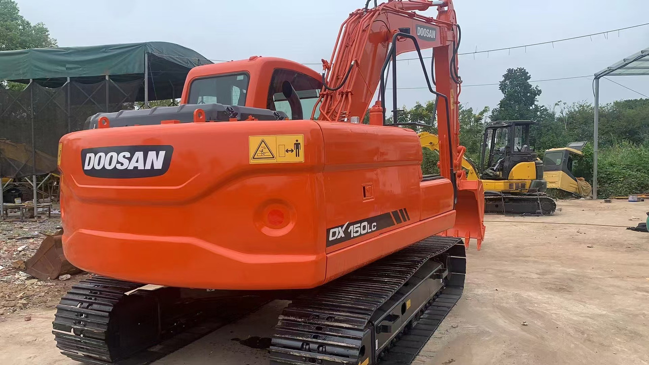 DOOSAN DX150 - Pelle sur chenille: photos 5 DOOSAN DX150 - Pelle sur chenille: photos 5