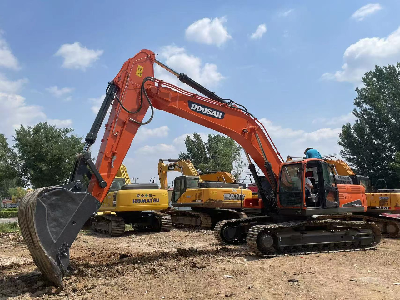 Pelle sur chenille DOOSAN DX340LC-9C: photos 10