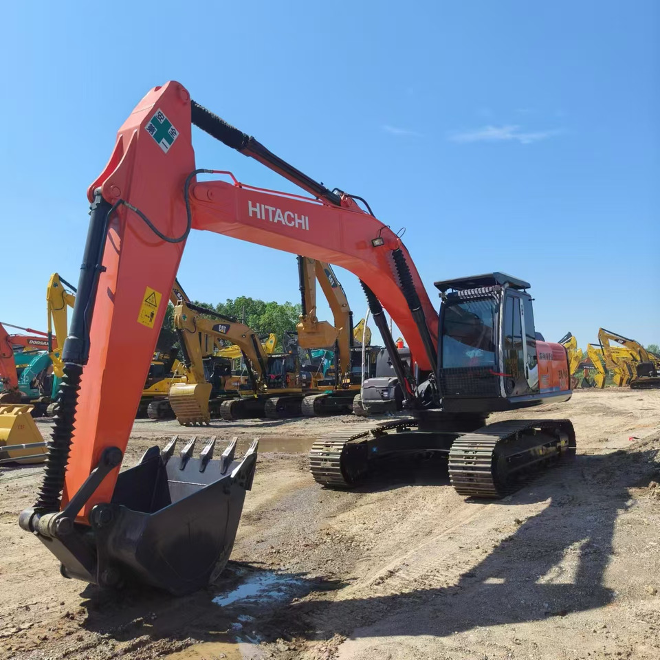 HITACHI ZX240 - Pelle sur chenille: photos 1 HITACHI ZX240 - Pelle sur chenille: photos 1