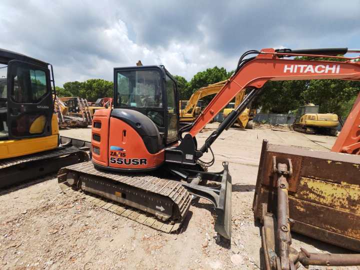 HITACHI ZX55USR - Mini pelle: photos 3 HITACHI ZX55USR - Mini pelle: photos 3