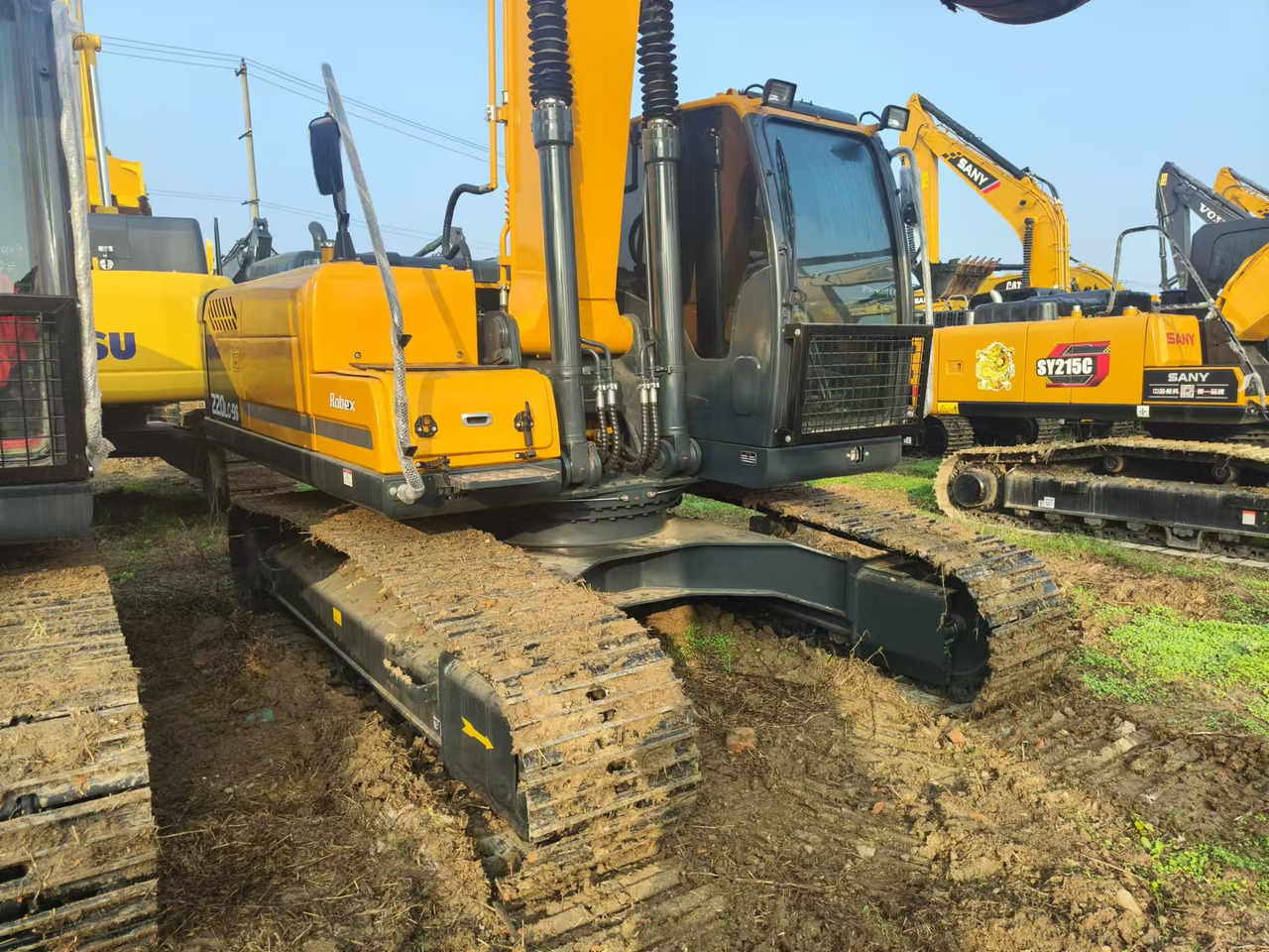 HYUNDAI ROBEX 220LC-9S - Pelle sur chenille: photos 3 HYUNDAI ROBEX 220LC-9S - Pelle sur chenille: photos 3