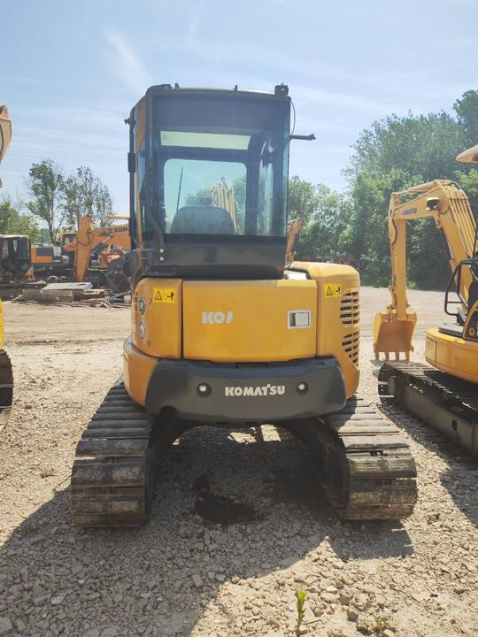 KOMATSU PC40 - Mini pelle: photos 2 KOMATSU PC40 - Mini pelle: photos 2