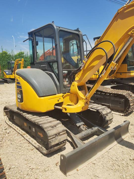 KOMATSU PC40 - Mini pelle: photos 3 KOMATSU PC40 - Mini pelle: photos 3